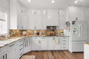 994 W Park Palisade Dr, South Jordan, UT 84095 - Photo 16