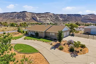 5660 N 1400 W, Winchester Hills, UT 84770 - Photo 2