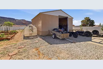 5660 N 1400 W, Winchester Hills, UT 84770 - Photo 38