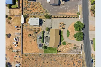 5660 N 1400 W, Winchester Hills, UT 84770 - Photo 4