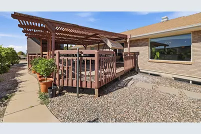 5660 N 1400 W, Winchester Hills, UT 84770 - Photo 40