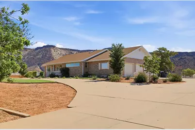 5660 N 1400 W, Winchester Hills, UT 84770 - Photo 48