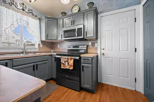 4722 S 4000 W, Roy, UT 84067 - Photo 8
