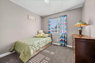 4722 S 4000 W, Roy, UT 84067 - Photo 12