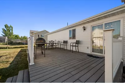 4722 S 4000 W, Roy, UT 84067 - Photo 38