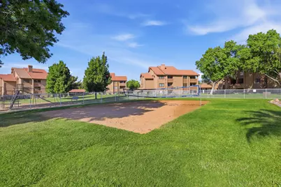 860 S Village Rd #V7, Saint George, UT 84770 - Photo 22