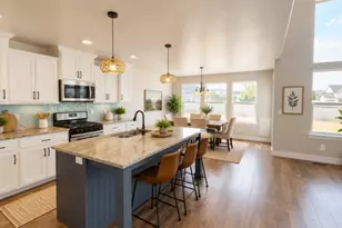 7506 W Desert Brumby, Herriman, UT 84096 - Photo 8