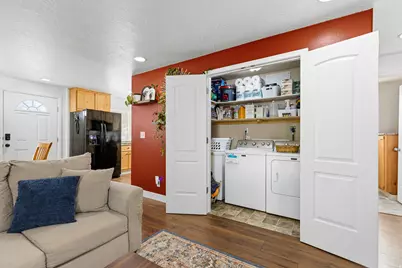184 W 300 N, Hurricane, UT 84737 - Photo 12