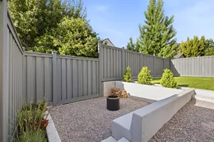 584 W 620 N, Centerville, UT 84014 - Photo 30