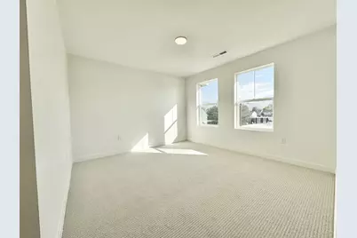 1650 N Main St, Layton, UT 84041 - Photo 16