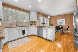 6931 S Knudsen Mill Circle, Cottonwood Heights, UT 84121 - Photo 12