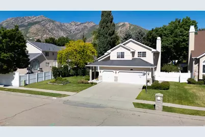 6931 S Knudsen Mill Cir, Cottonwood Heights, UT 84121 - Photo 2