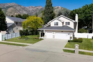 6931 S Knudsen Mill Circle, Cottonwood Heights, UT 84121 - Photo 2