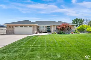 9521 S 1860 W, South Jordan, UT 84095 - Photo 2
