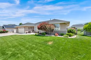 9521 S 1860 W, South Jordan, UT 84095 - Photo 12