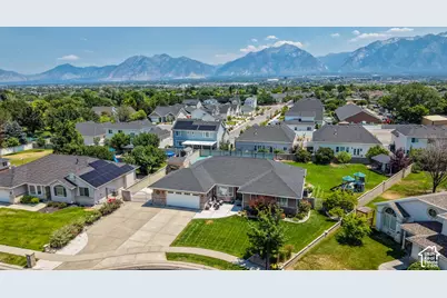 9521 S 1860 W, South Jordan, UT 84095 - Photo 1