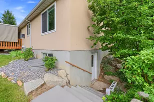 10218 S Sandy Willows Cove, Sandy, UT 84070 - Photo 50