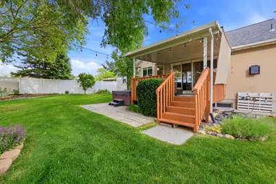 10218 S Sandy Willows Cv, Sandy, UT 84070 - Photo 38