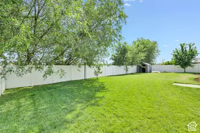 3269 W 650 N, Layton, UT 84041 - Photo 34