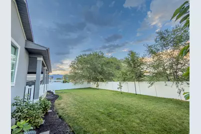 3269 W 650 N, Layton, UT 84041 - Photo 28