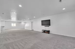 3269 W 650 N, Layton, UT 84041 - Photo 20