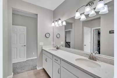 3269 W 650 N, Layton, UT 84041 - Photo 16