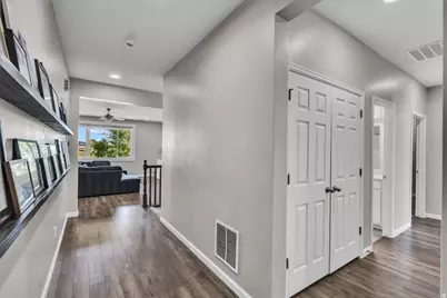 3269 W 650 N, Layton, UT 84041 - Photo 6