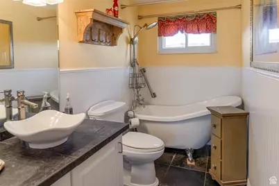 1485 E 2000 N, Vernal, UT 84078 - Photo 12