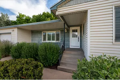 185 E South Weber Dr, South Weber, UT 84405 - Photo 4