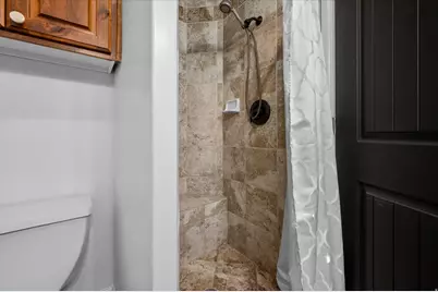 185 E South Weber Dr, South Weber, UT 84405 - Photo 24