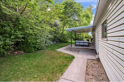 185 E South Weber Dr, South Weber, UT 84405 - Photo 52
