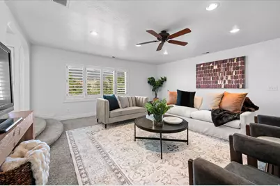 185 E South Weber Dr, South Weber, UT 84405 - Photo 8
