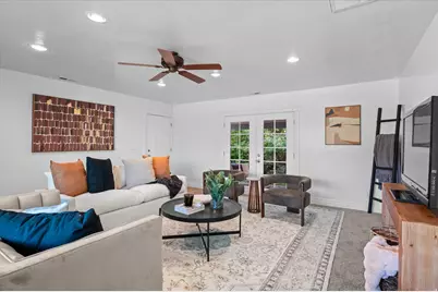 185 E South Weber Dr, South Weber, UT 84405 - Photo 12