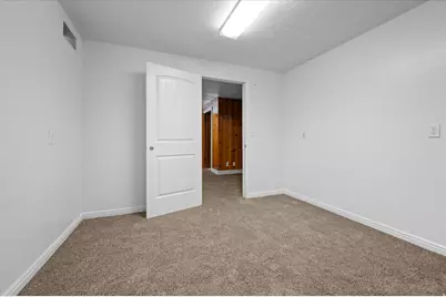 185 E South Weber Dr, South Weber, UT 84405 - Photo 36