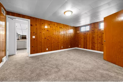185 E South Weber Dr, South Weber, UT 84405 - Photo 32