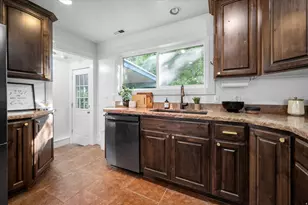 185 E South Weber Dr, South Weber, UT 84405 - Photo 18