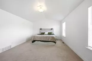 100 E Gilbert Peak Way, Eagle Mountain, UT 84005 - Photo 16