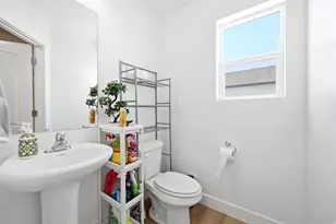 100 E Gilbert Peak Way, Eagle Mountain, UT 84005 - Photo 26