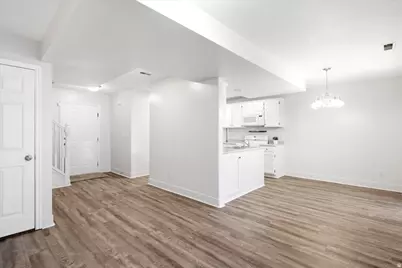 449 W 200 N #3, Bountiful, UT 84010 - Photo 6
