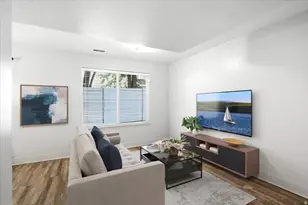 449 W 200 N, Bountiful, UT 84010 - Photo 8