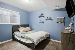 4229 S Derbyshire Ct, Taylorsville, UT 84123 - Photo 22