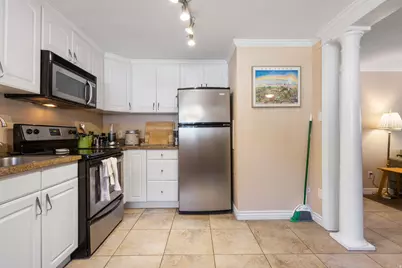 160 N A St E, Salt Lake City, UT 84103 - Photo 10