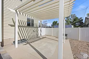 1174 W Matthews Way, Riverton, UT 84065 - Photo 28