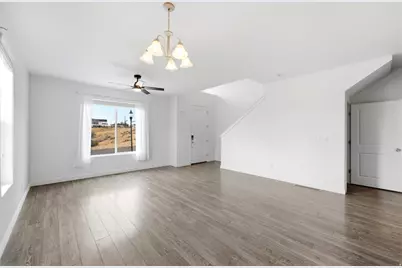 6662 W 7735 S, West Jordan, UT 84081 - Photo 8
