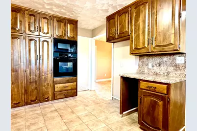 241 W 250 S, Vernal, UT 84078 - Photo 10