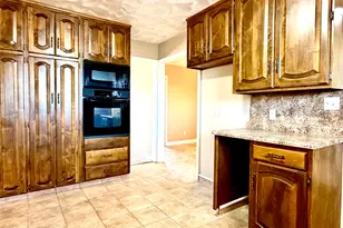 241 W 250 S, Vernal, UT 84078 - Photo 10