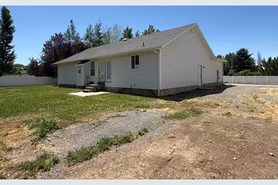 587 W 2400 Ln S, Perry, UT 84302 - Photo 8