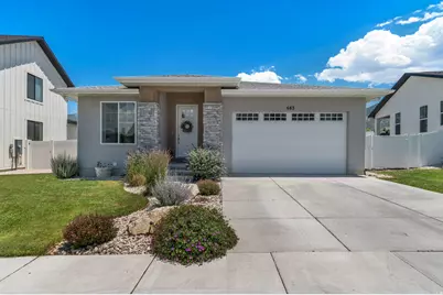 683 E Kings Lndg, Tooele, UT 84074 - Photo 2