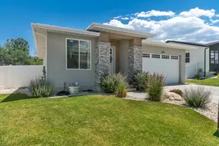 683 E Kings Landing, Tooele, UT 84074 - Photo 2