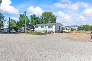 170 N 100 W, Redmond, UT 84652 - Photo 6